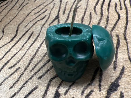 Small Loadable Skull Candle For Cheap