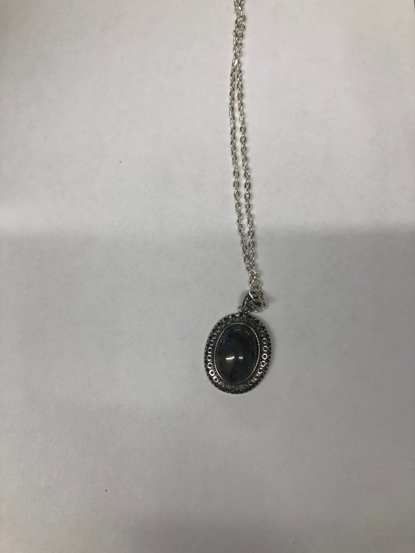 Labradorite with Silver Chain Fashion